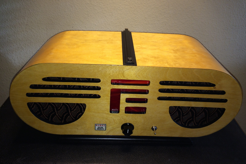 Illustration for article titled The Greatest Antique Radio That Never Existed